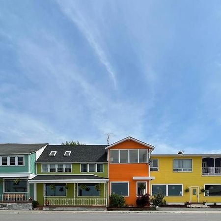 Hotel Wolfe Island Marysville Экстерьер фото